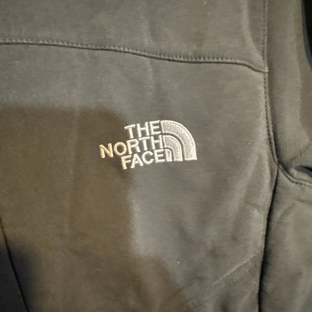 The North Face Black‎ Softshell Jacket Mens Size Medium
